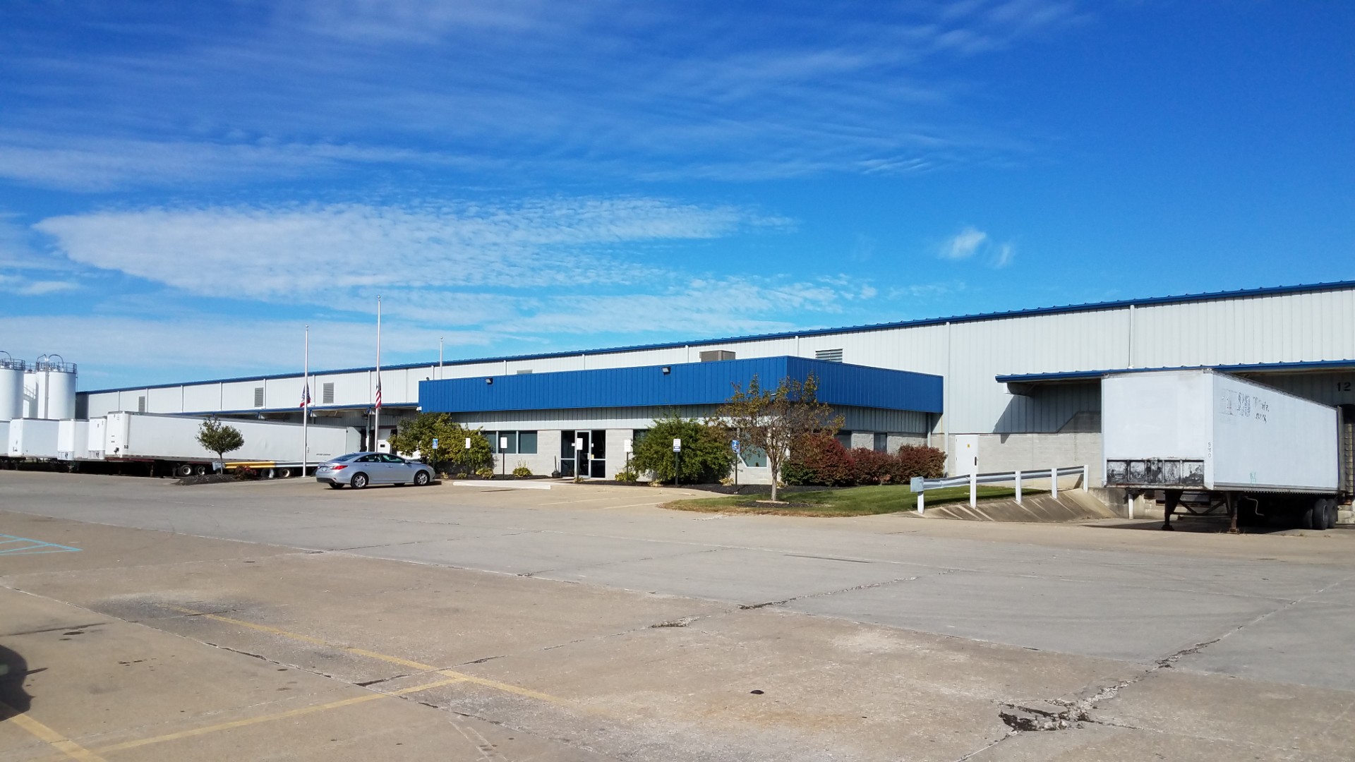 Bellevue, OH - Exterior